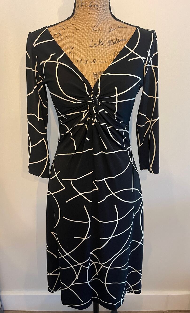 Maggy L Black White Abstract V Neck A Line Dress Size 8